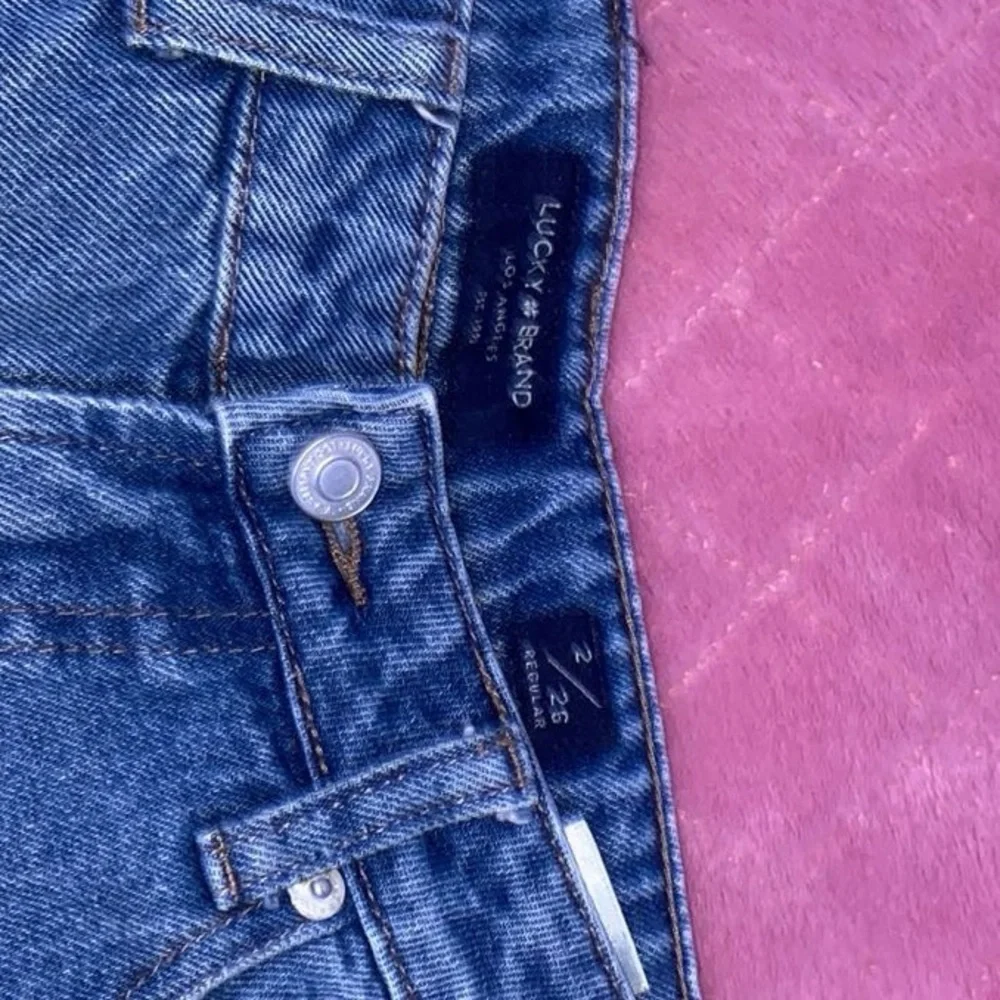 Lucky Brand 🍀 Mom Jeans 2/26 - Picture 5 of 6